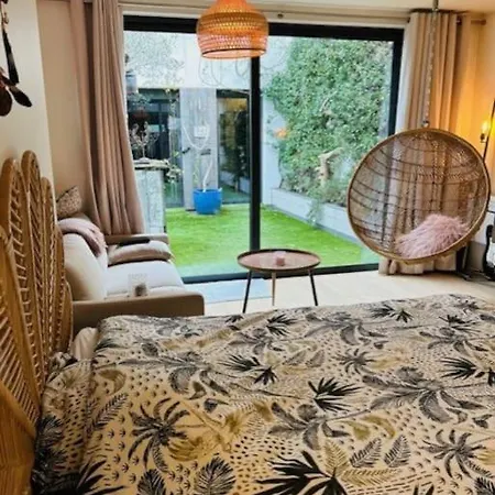 Villa Maison -jacuzzi -patio -330m2