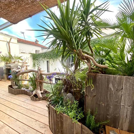 Villa Maison -jacuzzi -patio -330m2 Montrouge